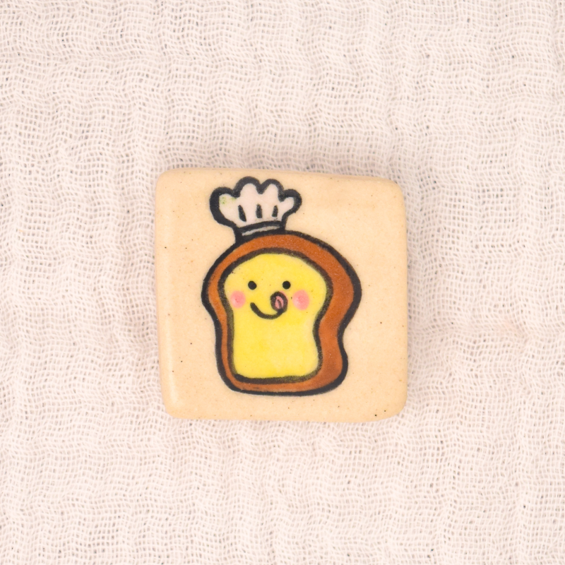 HIDDEN HELPERS - Image 5