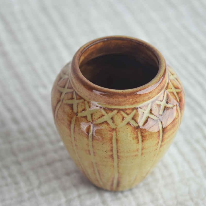 TINY TANNED LOLA - Image 3