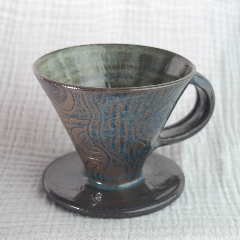 SCROLLWORK BREW DRIPPER - Image 1