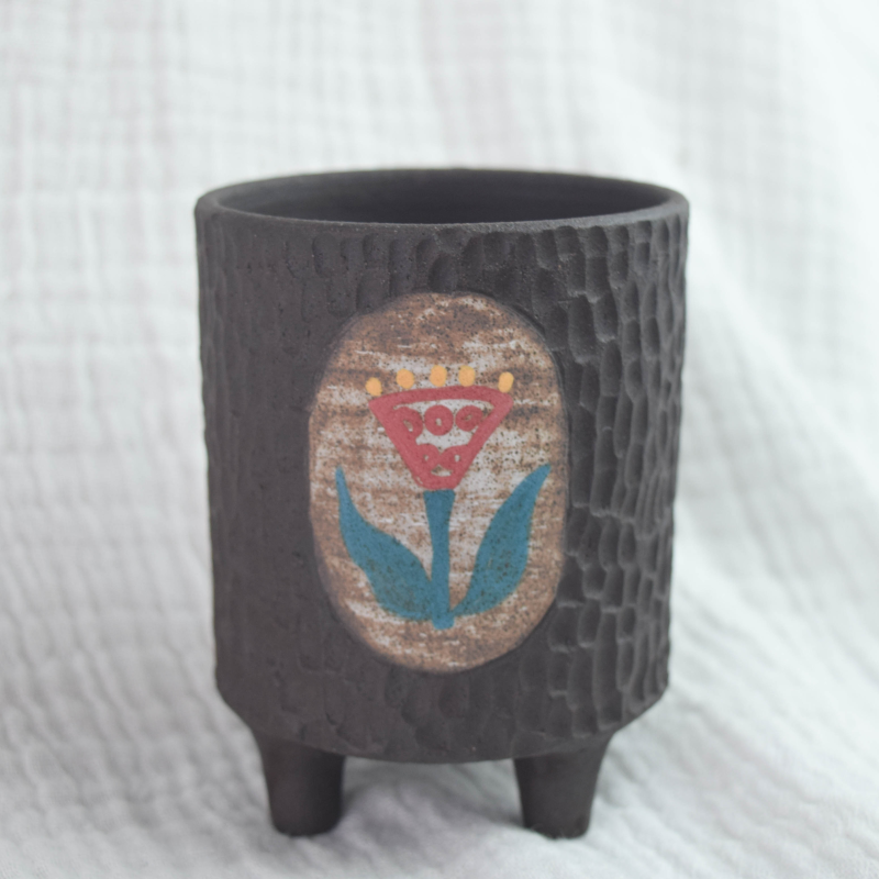FOLK TULIP