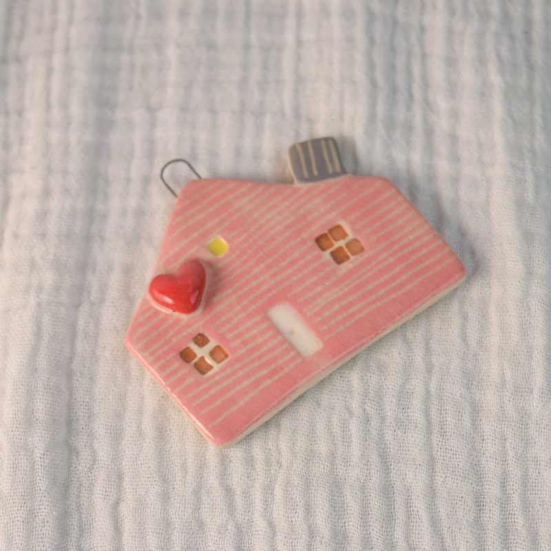 HOUSE NO. 4